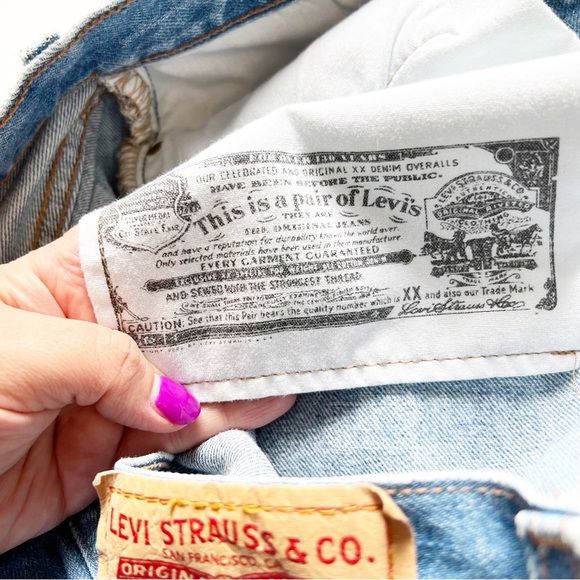 Vintage Levi's 501 Button Fly Shorts - Picture 5 of 7